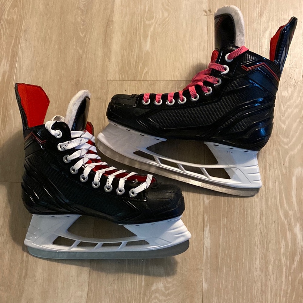 Bauer hockey skates